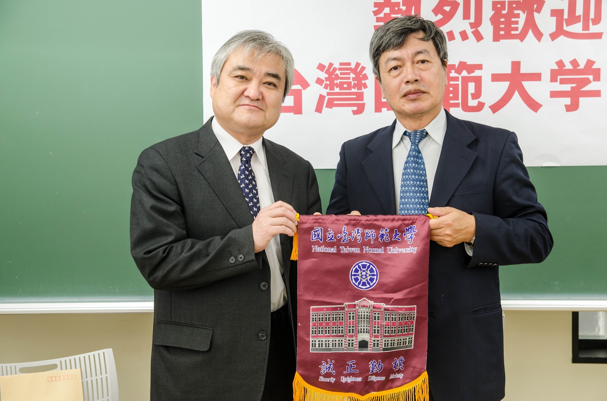 圖