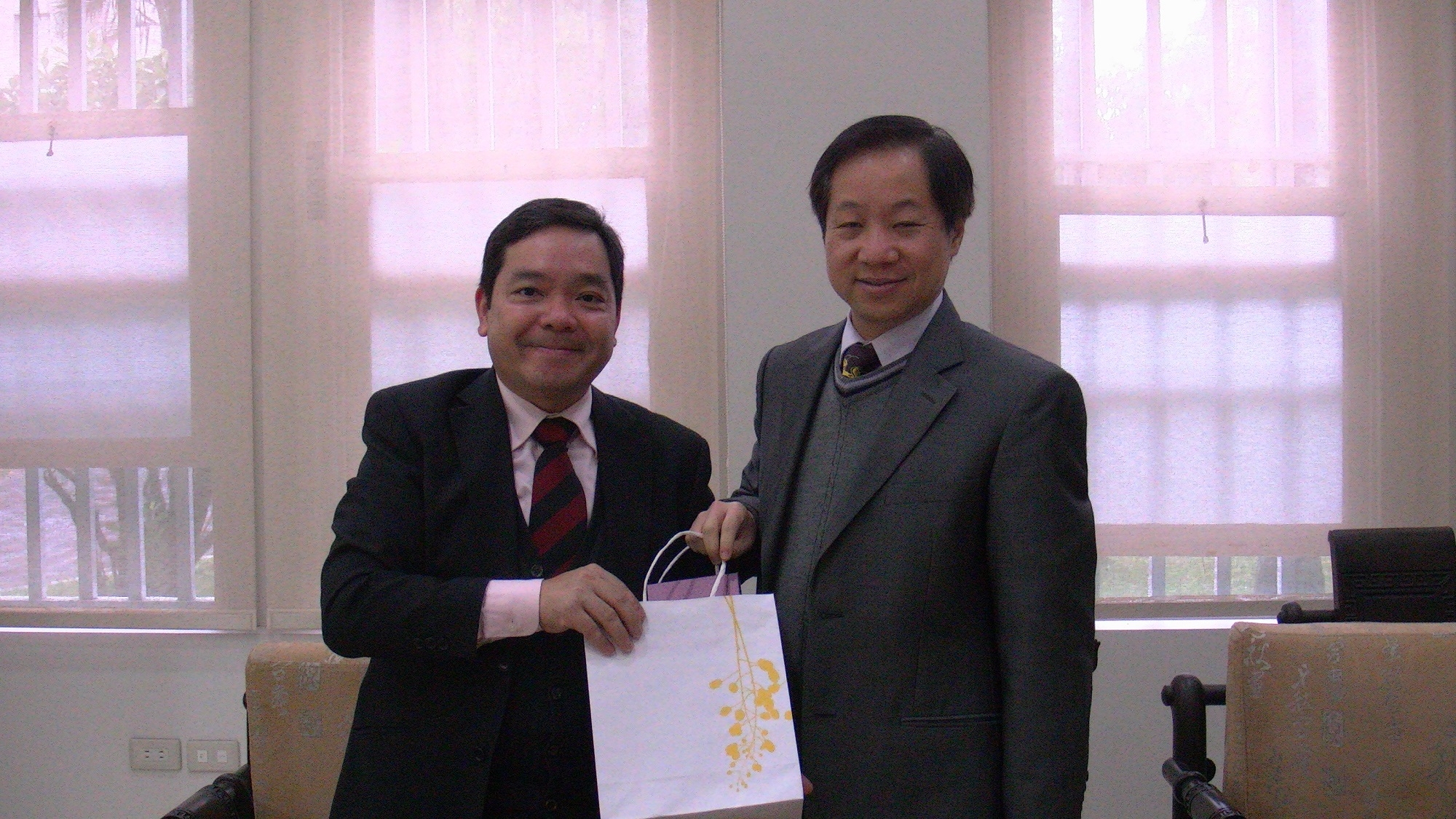 圖